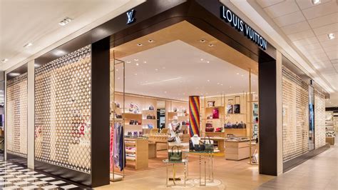 louis vuitton bloomingdales nyc|louis vuitton bloomingdale store.